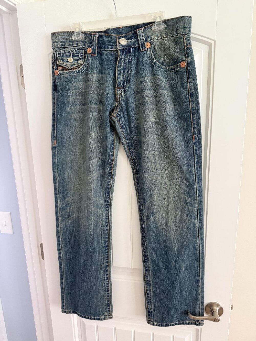 True Religion Billy Super T Jeans Men’s 34x33 NWOT - Rainbow Stitch Flap Pockets